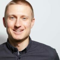 Dr. Julian Jaursch, Project Director